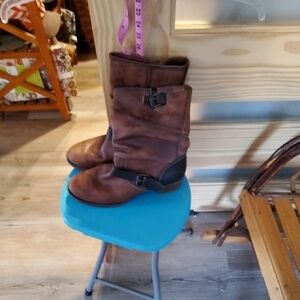Brown Leather Buckle Boots